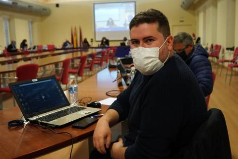 El reelegido presidente de los estudiantes, hoy durante el Consejo de Gobierno.